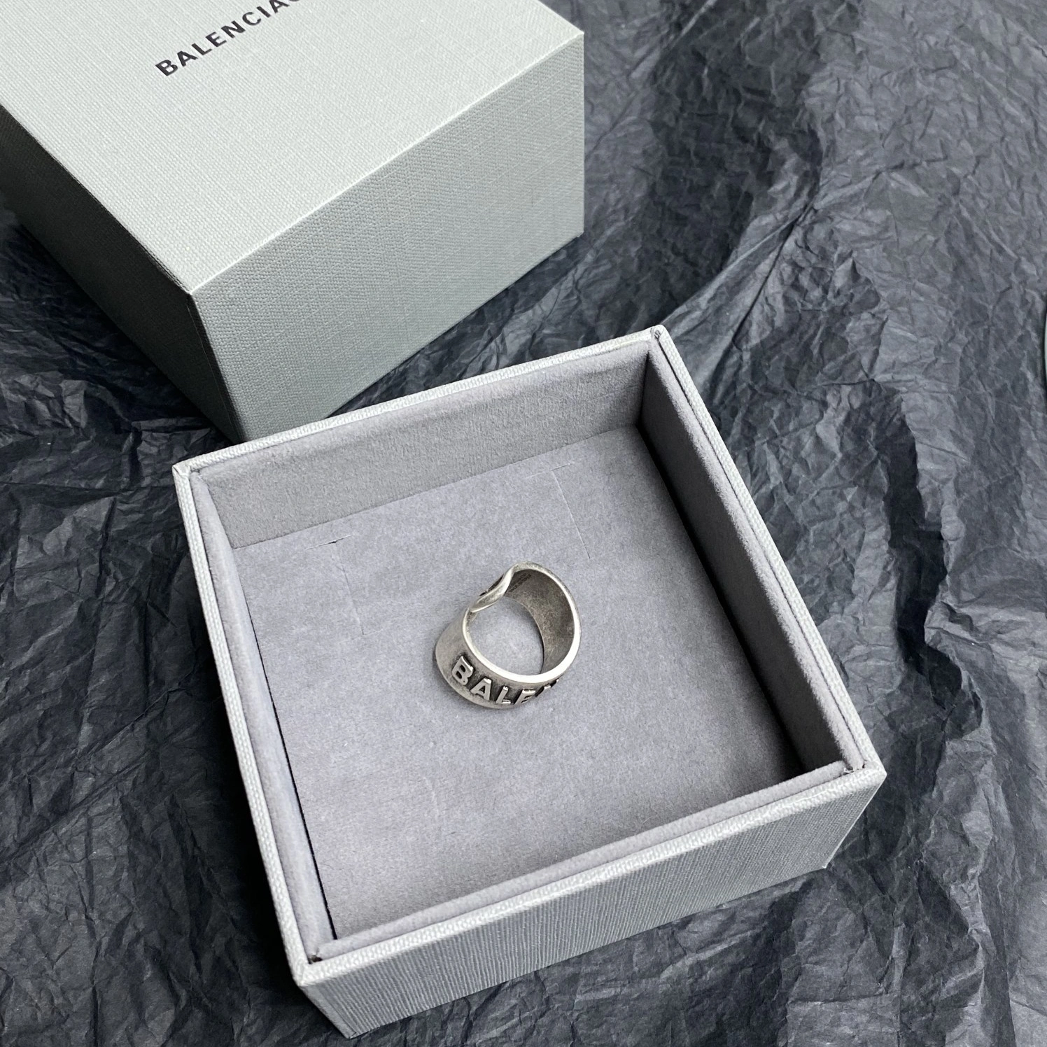 DailyWear 2712 Balenciaga Rings For Unisex