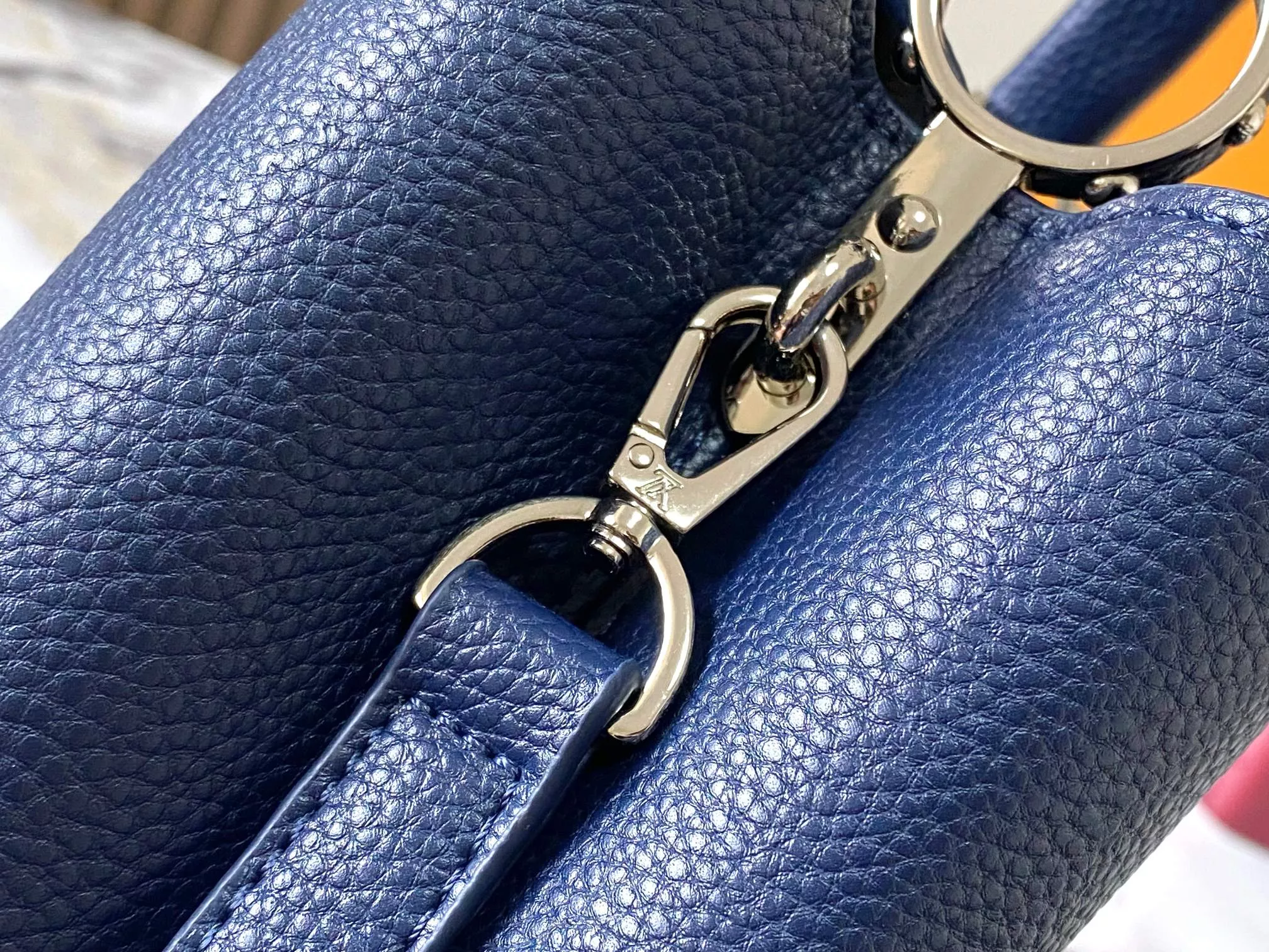 DailyWear 273 Louis Vuitton AAA Quality Messenger Bags For Women