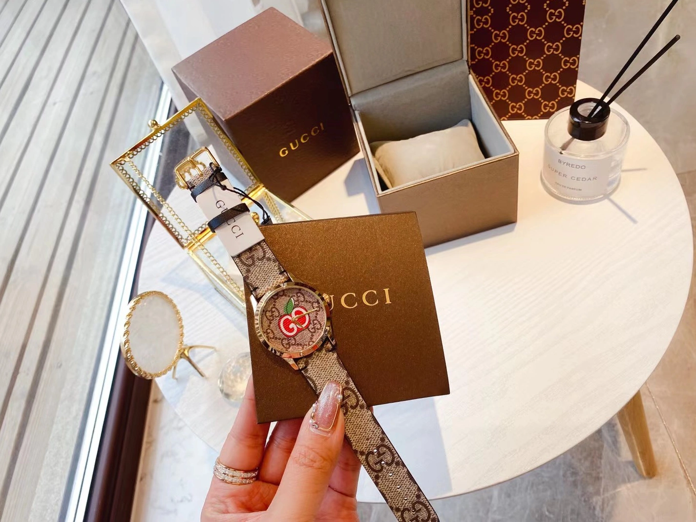 DailyWear 2830 Gucci Watches