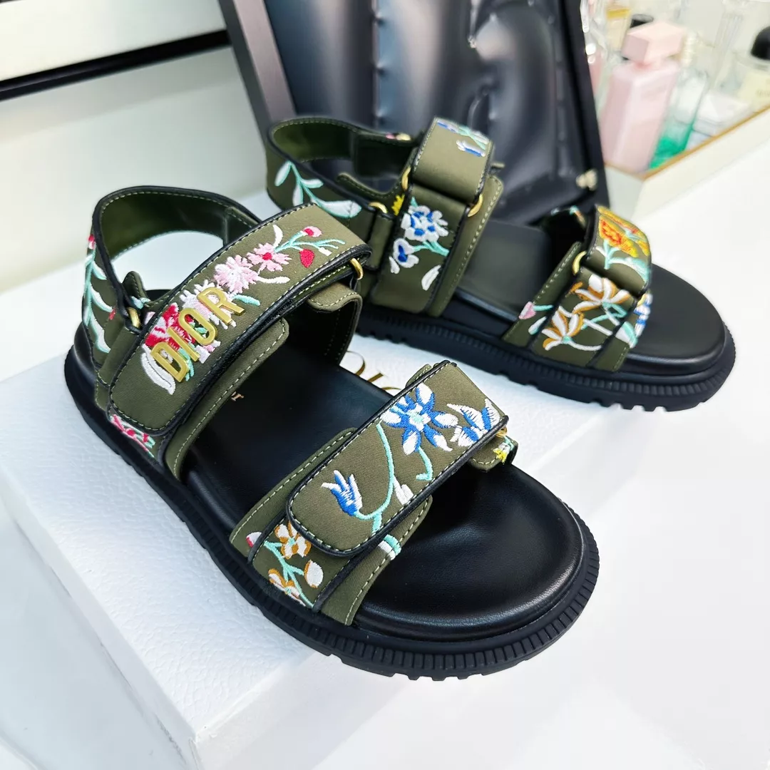 DailyWear 3417 Christian Dior Sandal For Women