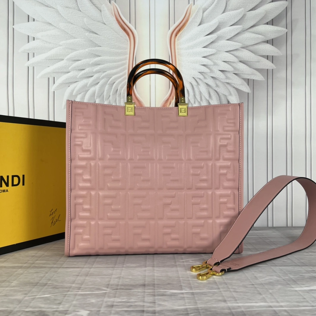 DailyWear 348 Fendi AAA Quality Tote-Handbags For Women