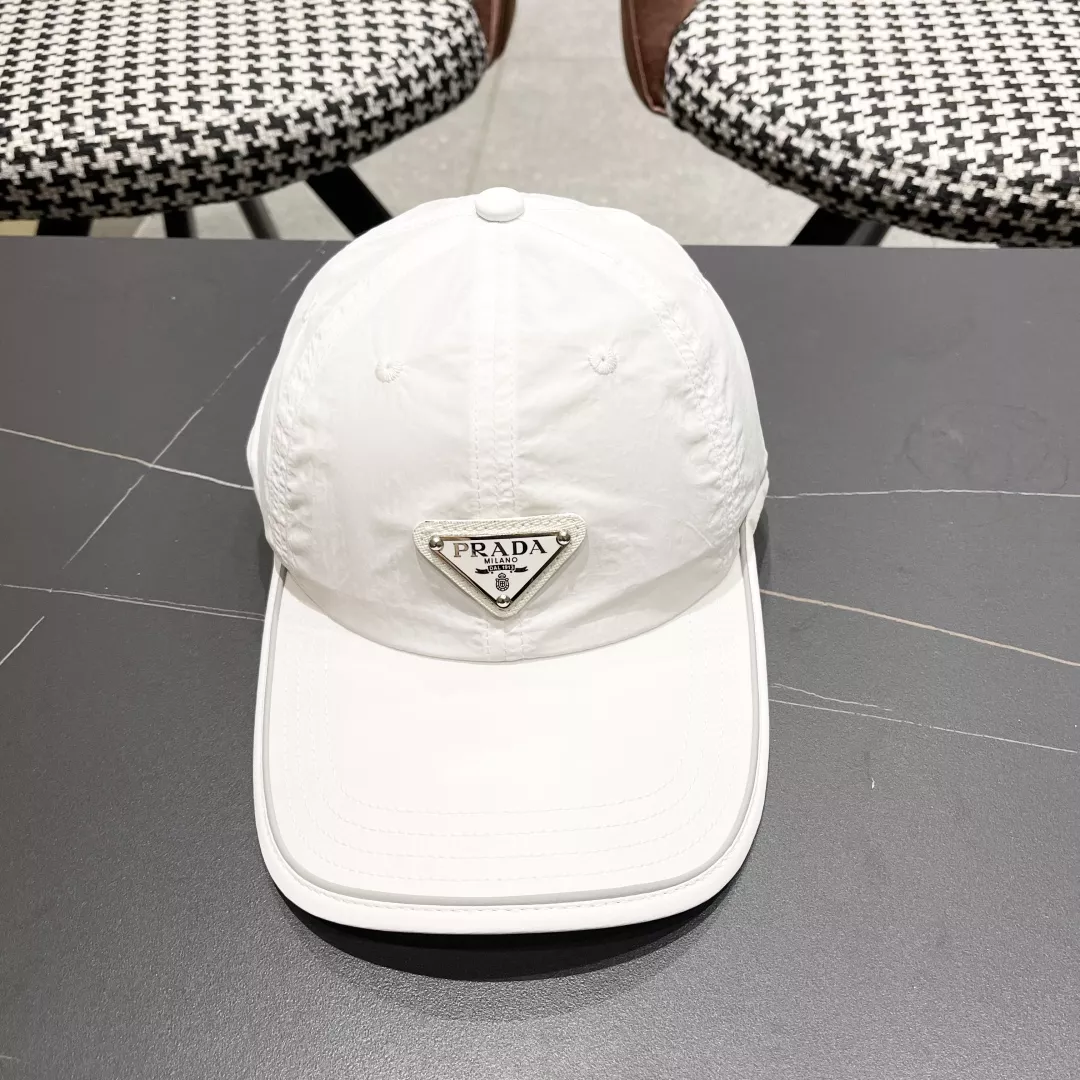 DailyWear 3505 Prada Caps