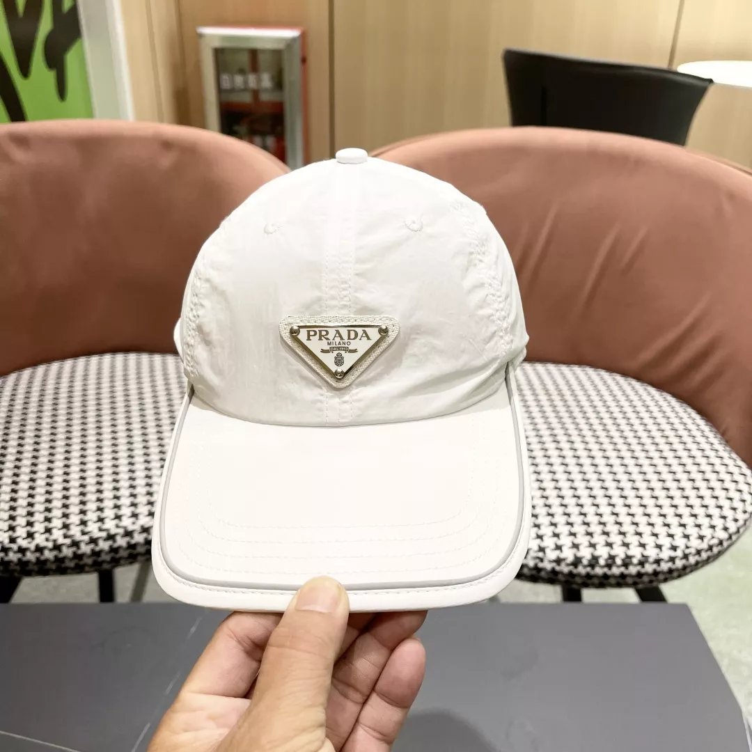 DailyWear 3505 Prada Caps