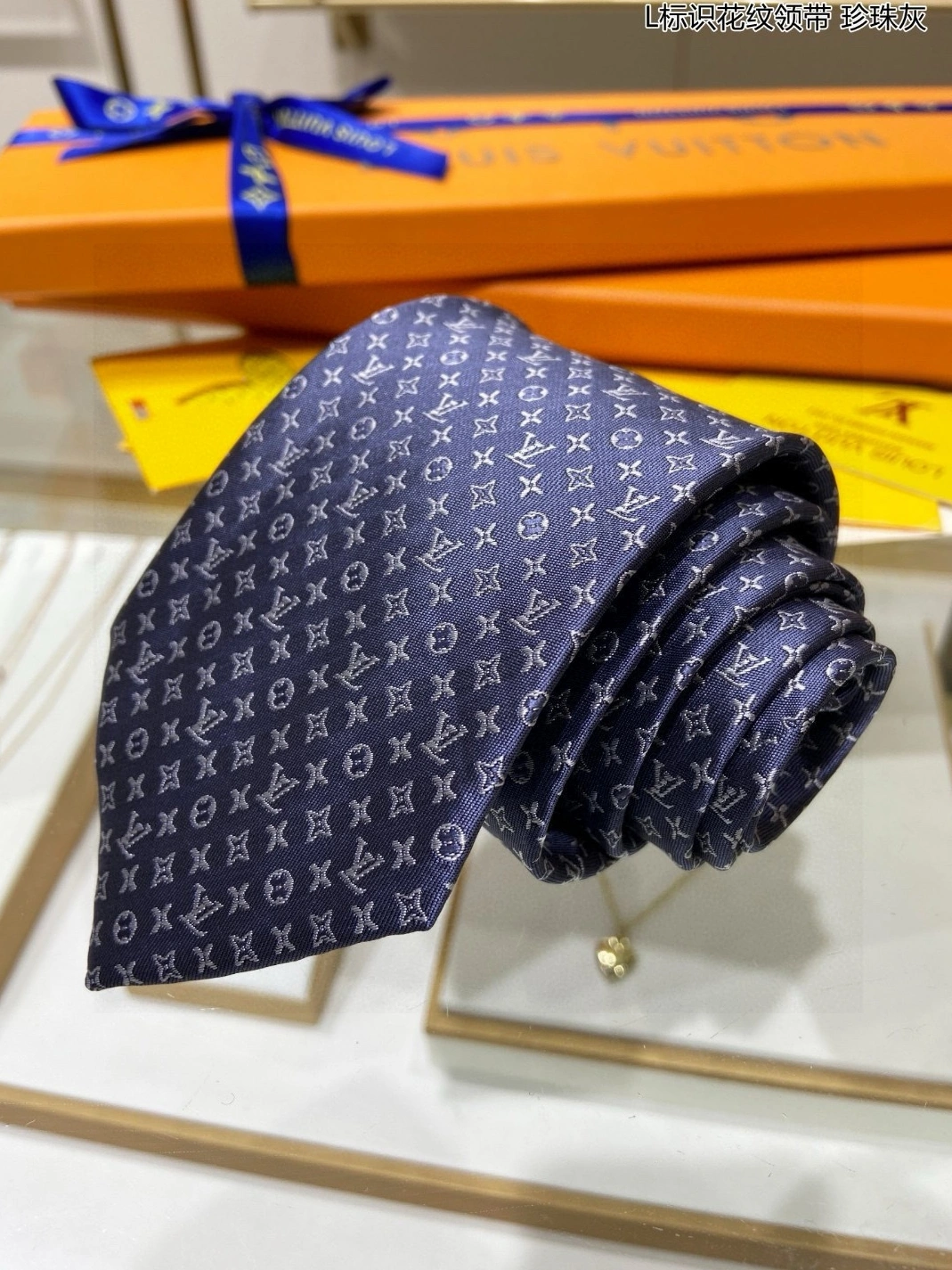 DailyWear 3716 Louis Vuitton LV Necktie