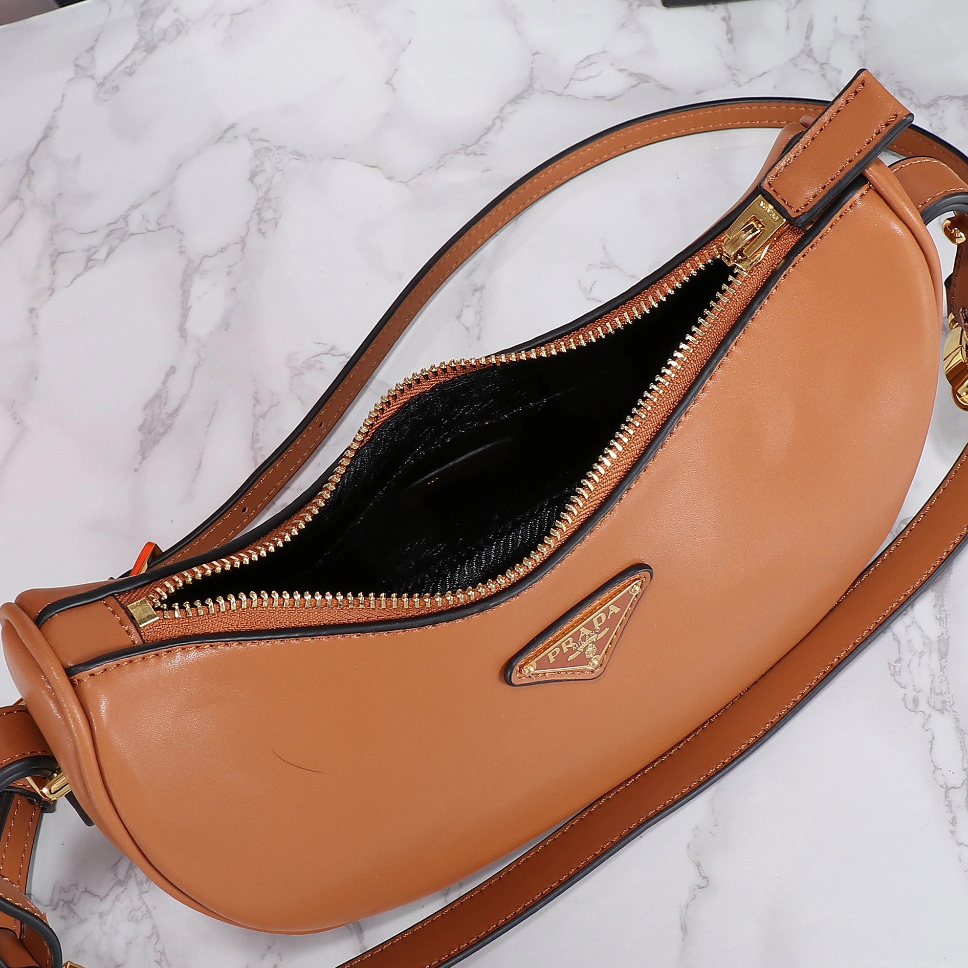 DailyWear 3717 Prada AAA Quality Shoulder Bags For Women