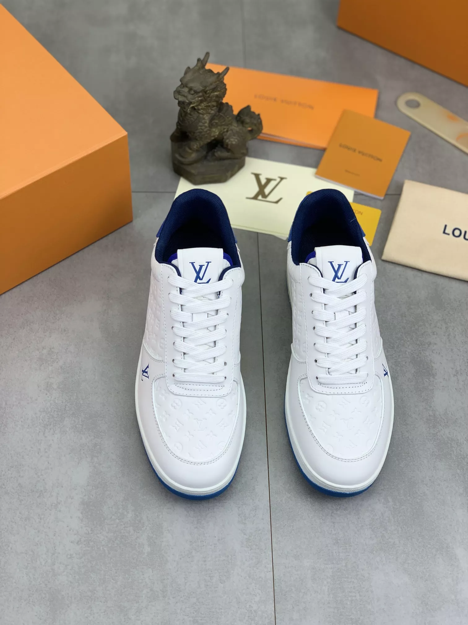 DailyWear 3871 Louis Vuitton Casual Shoes For Men