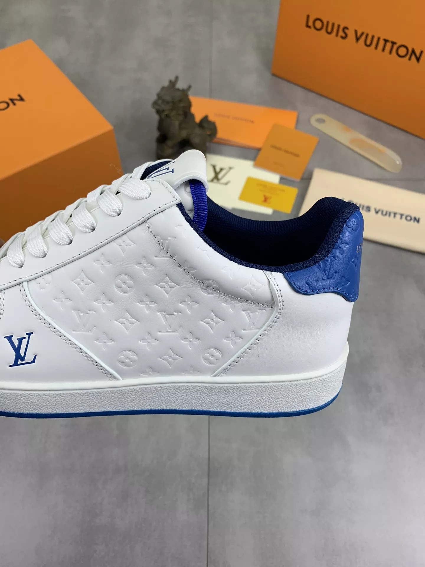 DailyWear 3871 Louis Vuitton Casual Shoes For Men