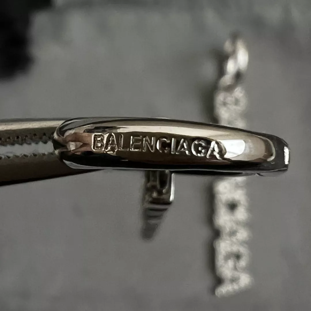 DailyWear 3944 Balenciaga Earrings For Women