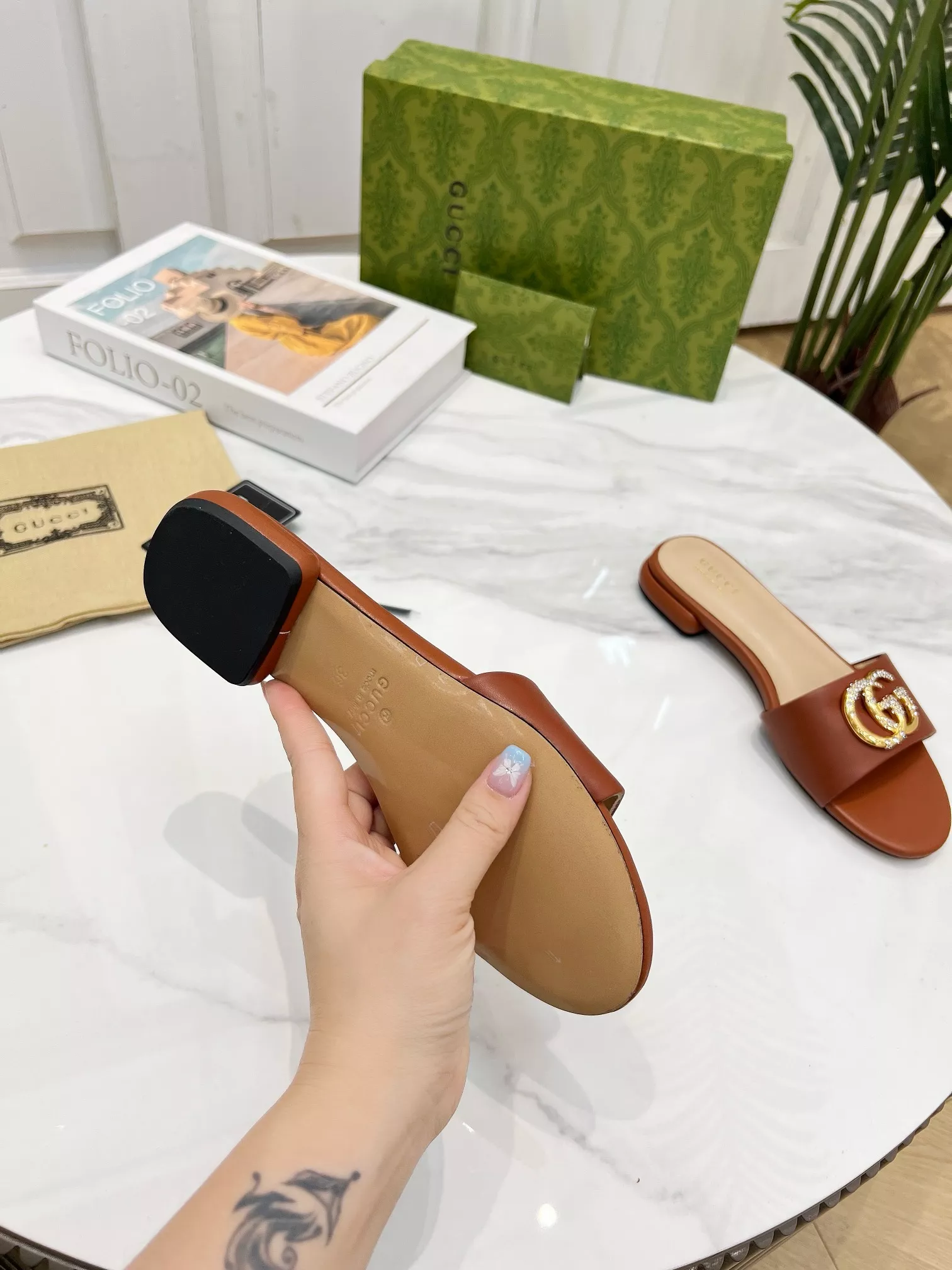 DailyWear 4024 Gucci Slippers For Women