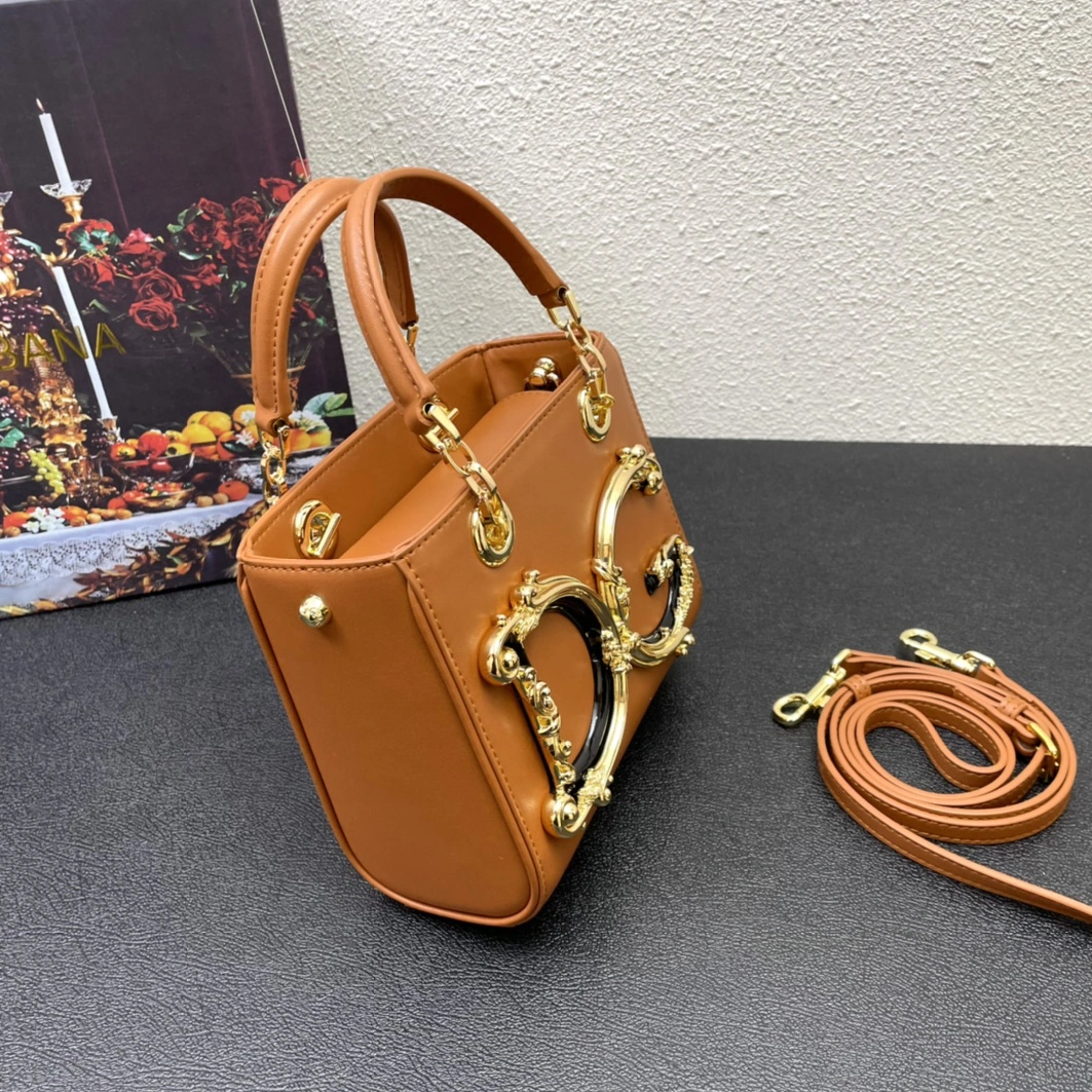 DailyWear 4179 Dolce & Gabbana AAA Quality Handbags For Women