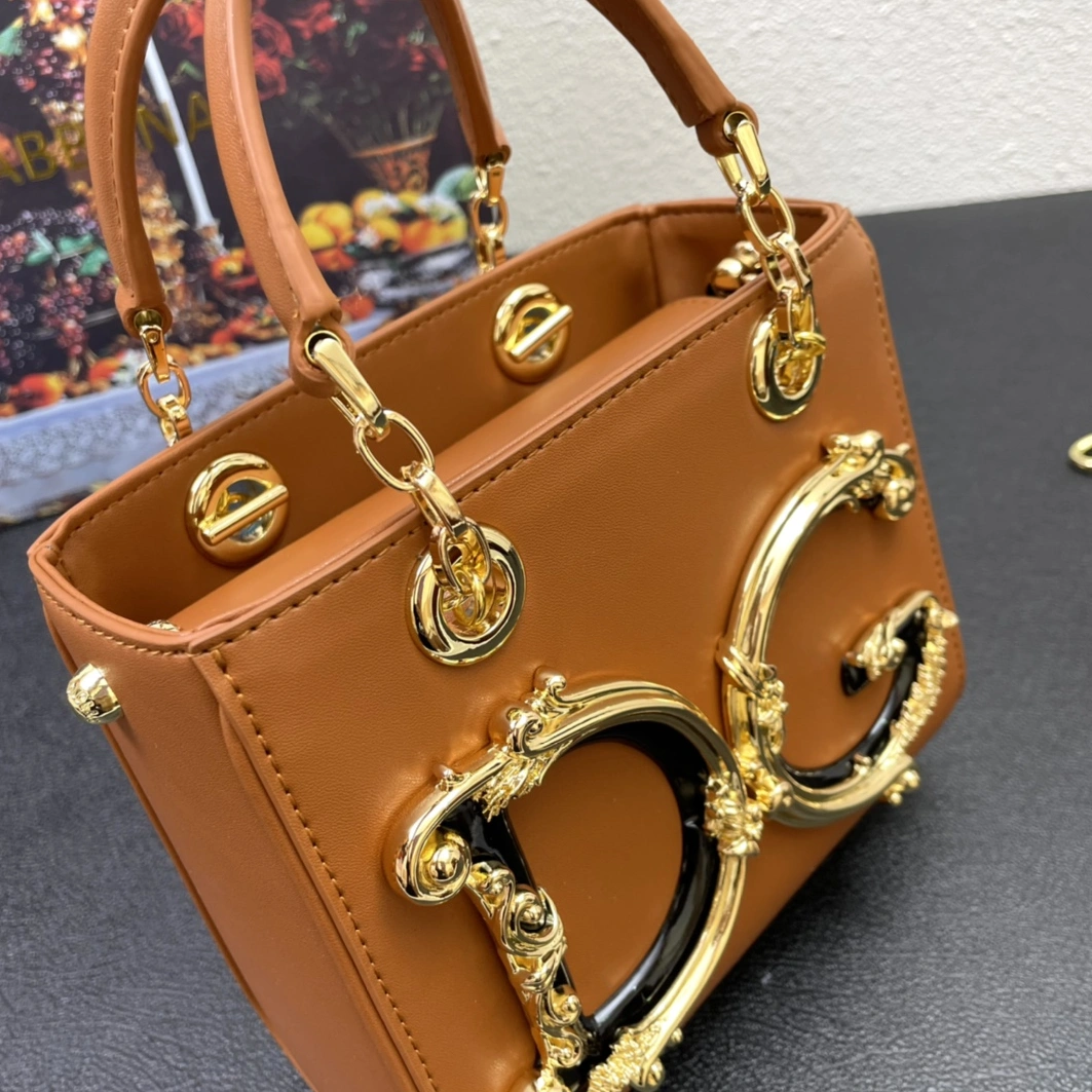 DailyWear 4179 Dolce & Gabbana AAA Quality Handbags For Women