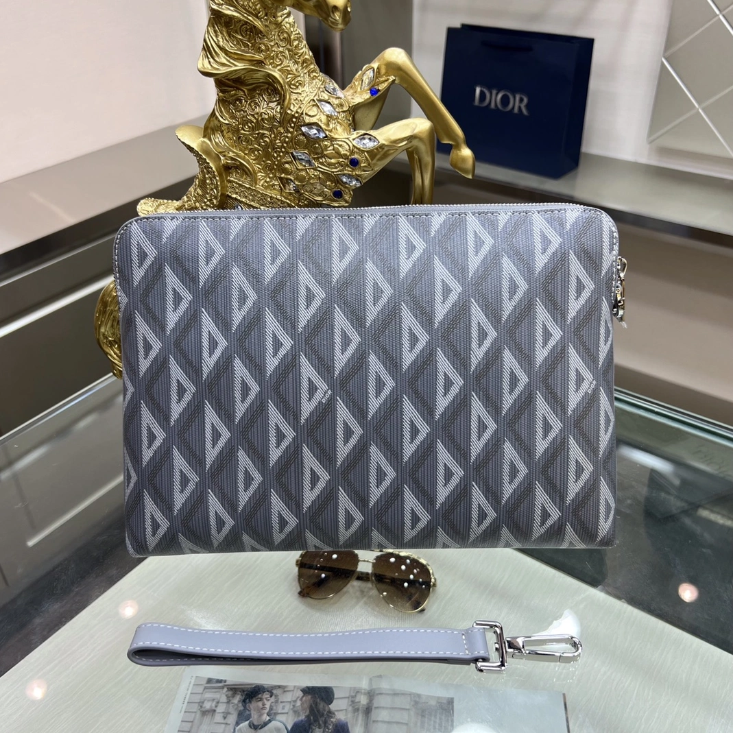 DailyWear 418 Christian Dior AAA Man Wallets