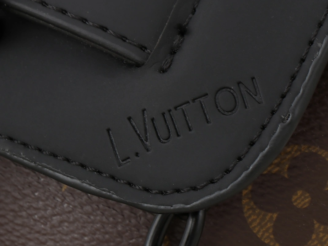 DailyWear 4221 Louis Vuitton AAA Quality Messenger Bags For Unisex