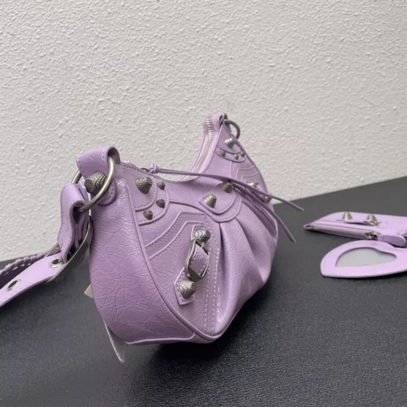 DailyWear 4347 Balenciaga AAA Quality Messenger Bags For Women