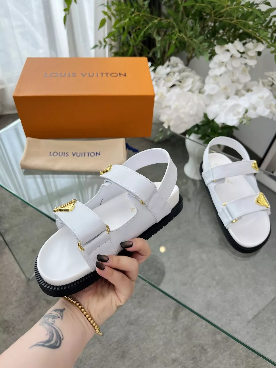 DailyWear 4399 Louis Vuitton Sandal For Women