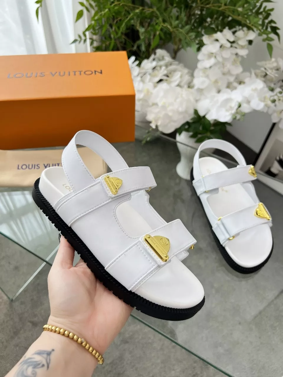 DailyWear 4399 Louis Vuitton Sandal For Women