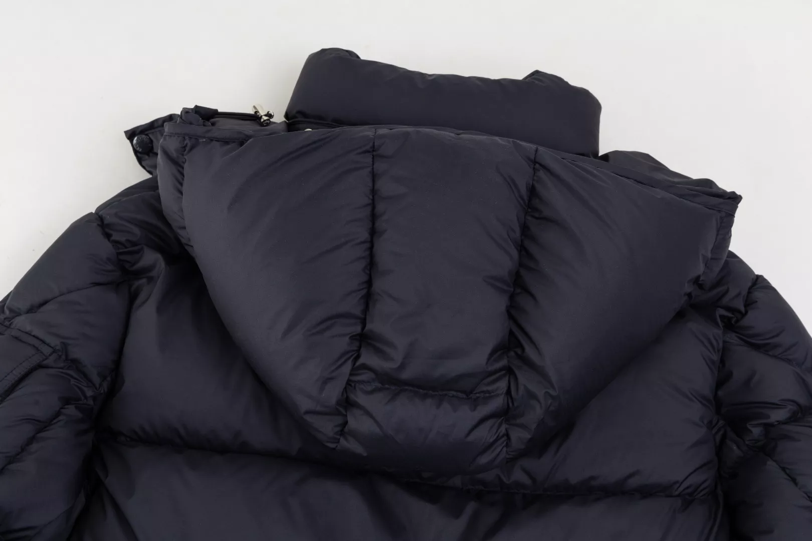 DailyWear 4437 Moncler Down Feather Coat Long Sleeved For Unisex