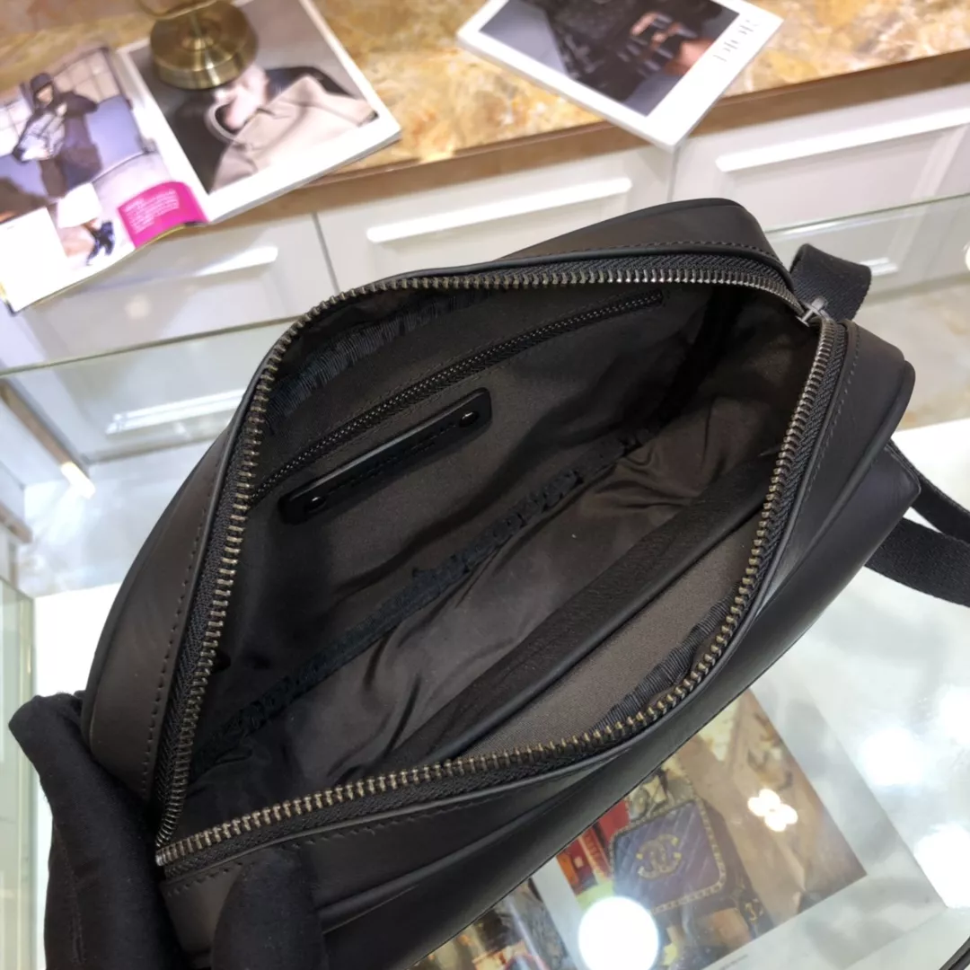 DailyWear 4525 Bottega Veneta AAA Man Messenger Bags