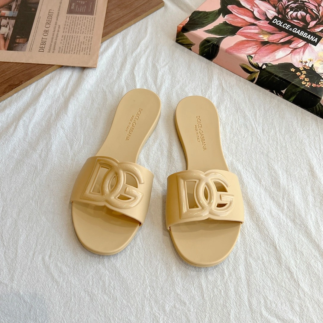 DailyWear 4567 Dolce & Gabbana D&G Slippers For Women