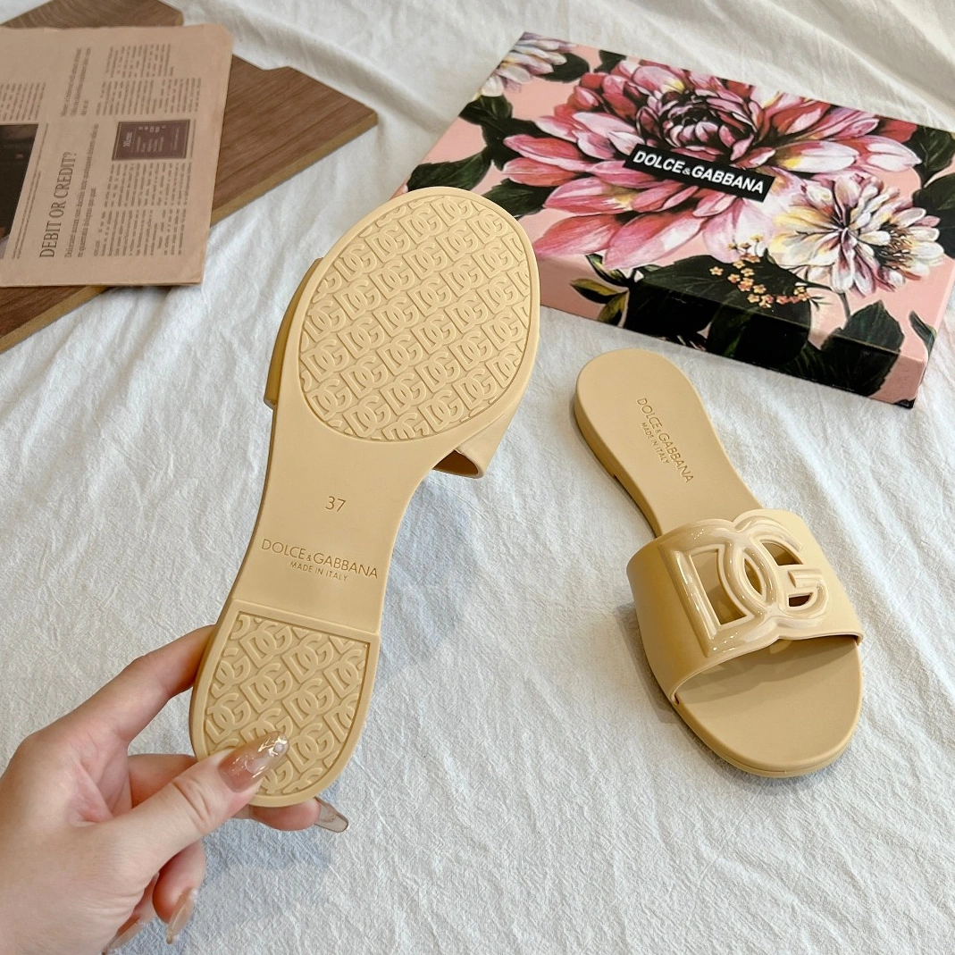 DailyWear 4567 Dolce & Gabbana D&G Slippers For Women