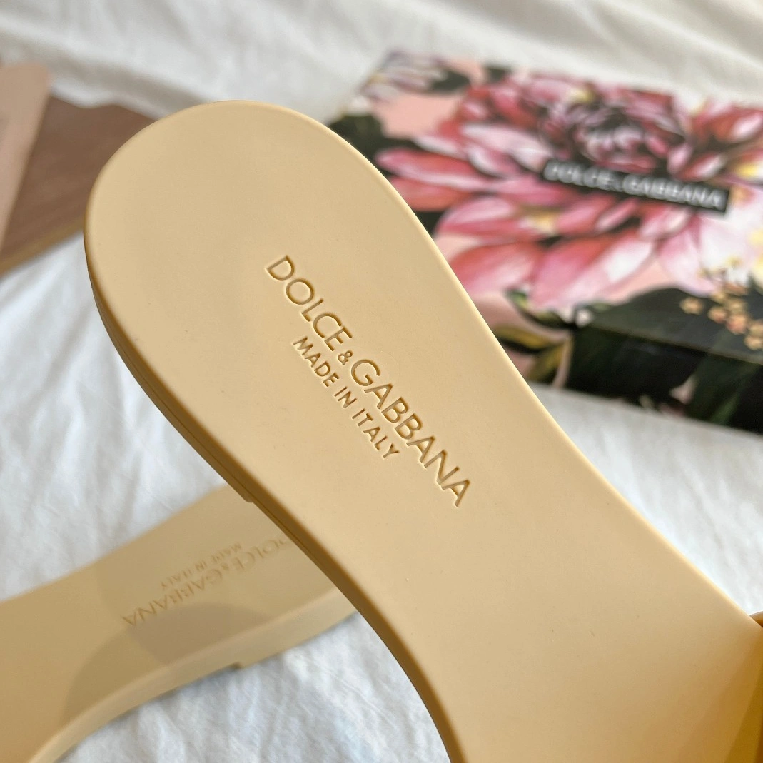 DailyWear 4567 Dolce & Gabbana D&G Slippers For Women