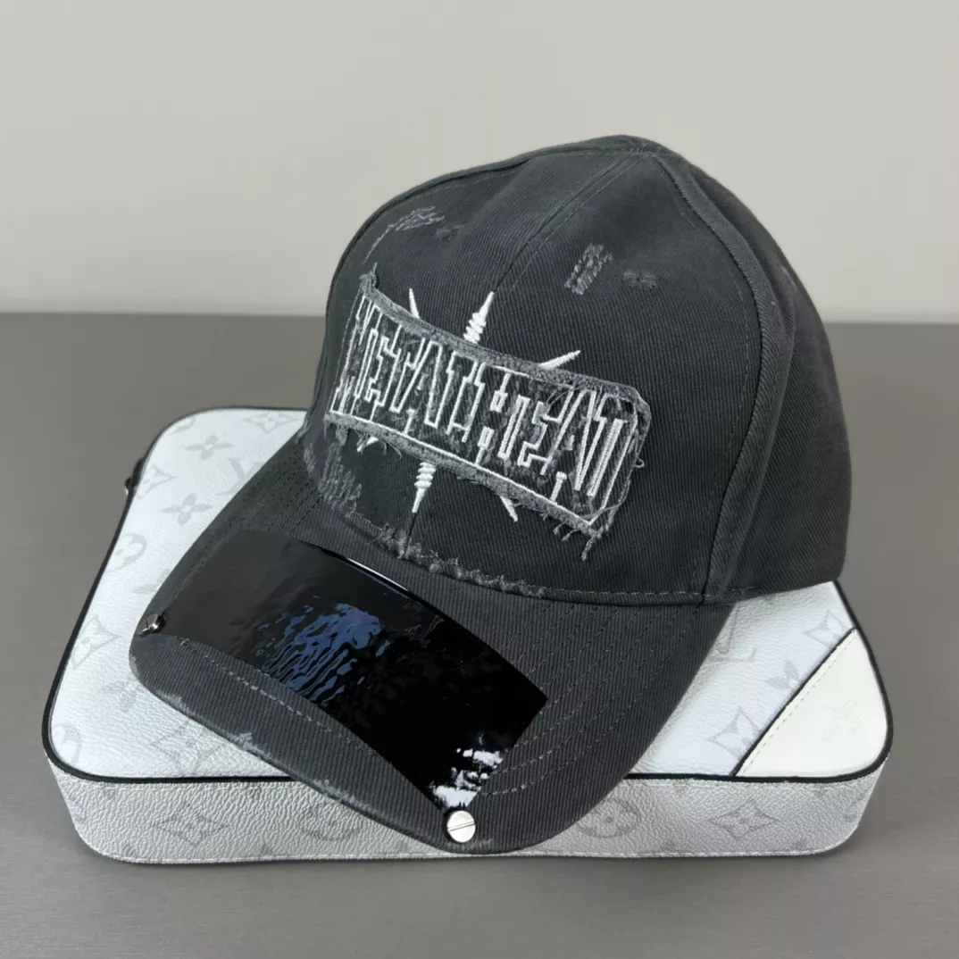 DailyWear 4661 Balenciaga Caps