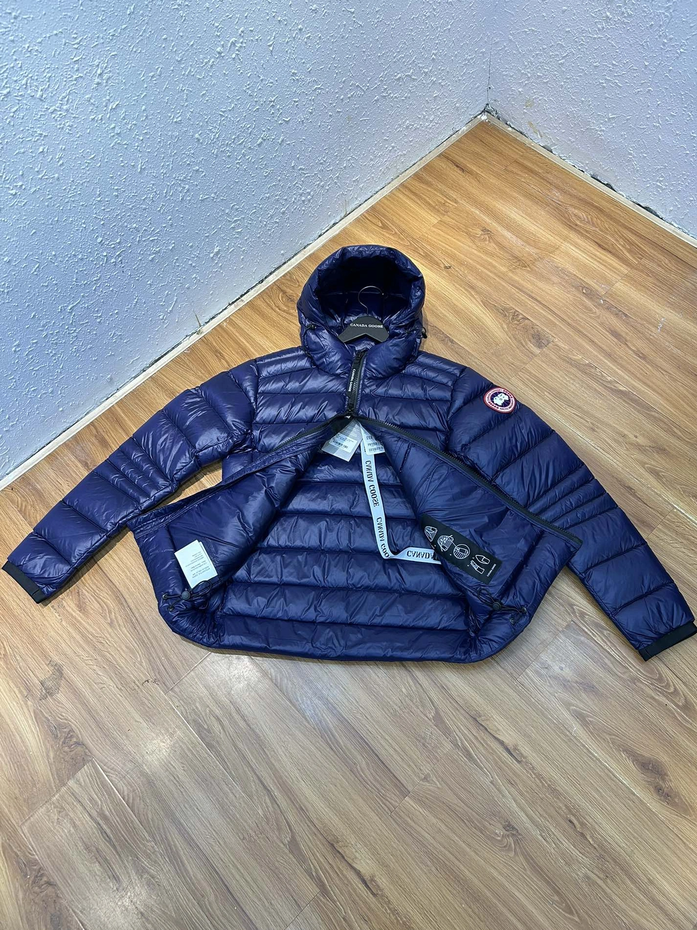 DailyWear 4828 Canada Goose Down Feather Coat Long Sleeved For Unisex