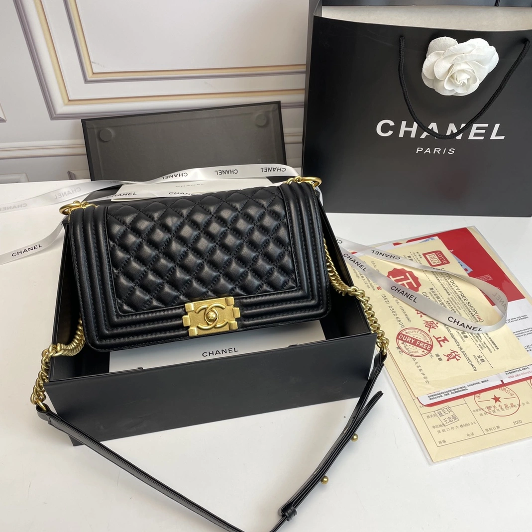 DailyWear 5001 Chanel AAA Quality Messenger Bags For Women