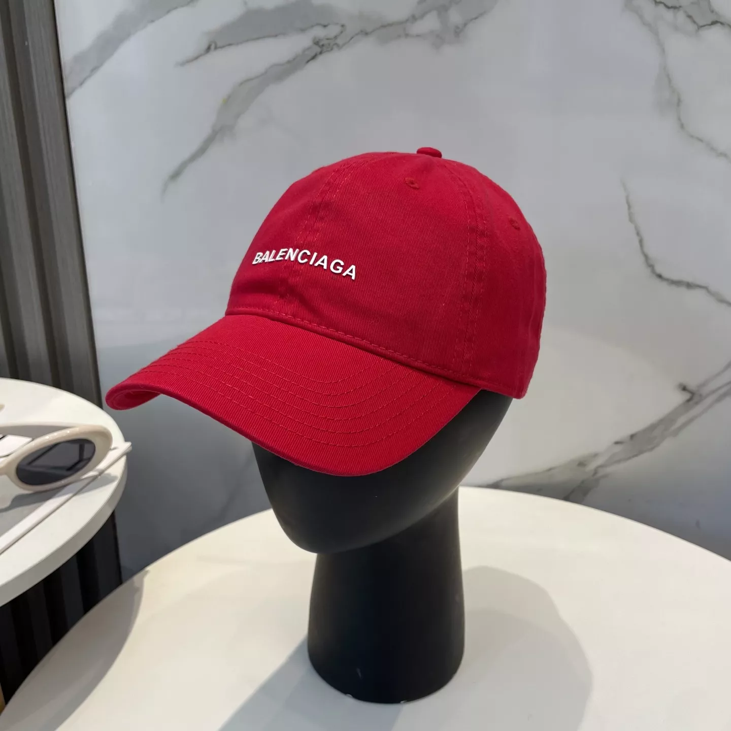 DailyWear 5018 Balenciaga Caps