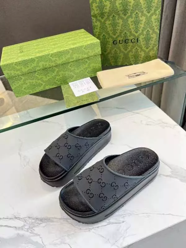 DailyWear 527 Gucci Slippers For Women