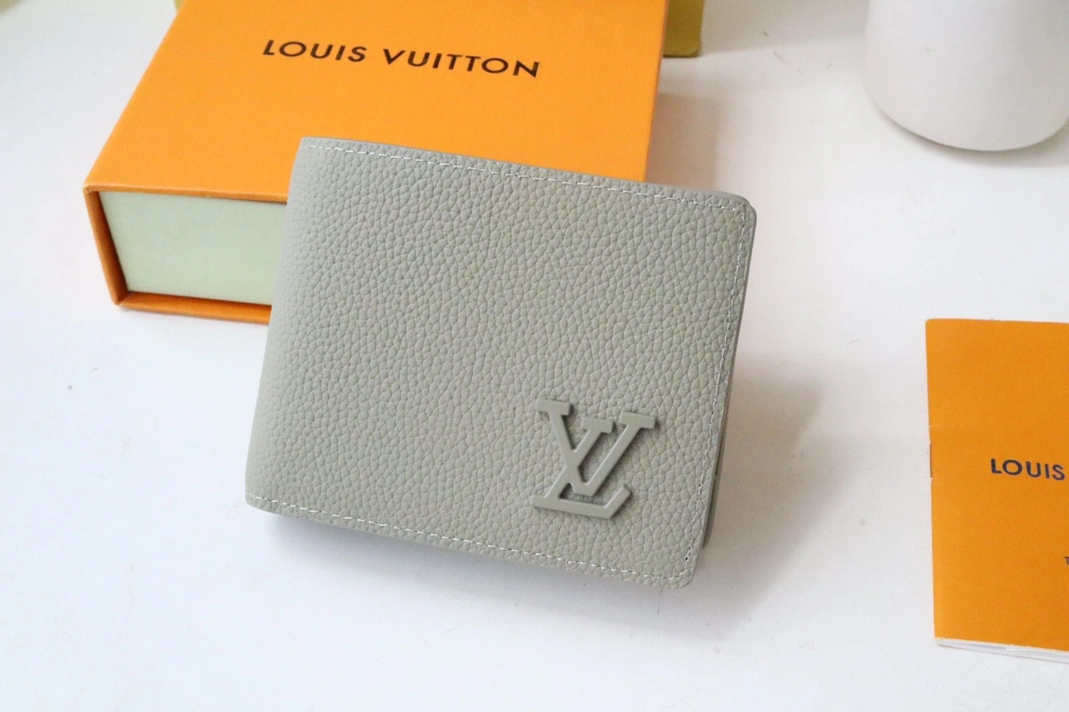 DailyWear 5356 Louis Vuitton AAA Quality Wallets