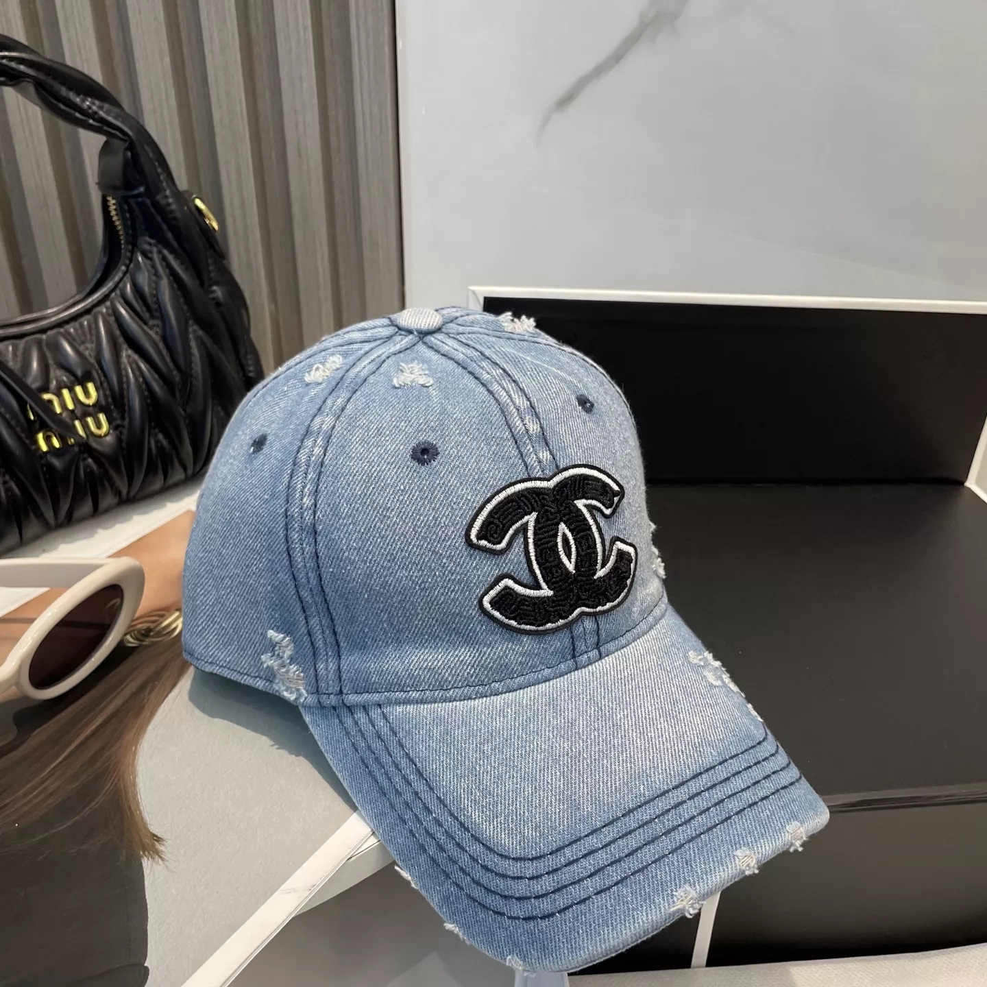 DailyWear 5369 Chanel Caps