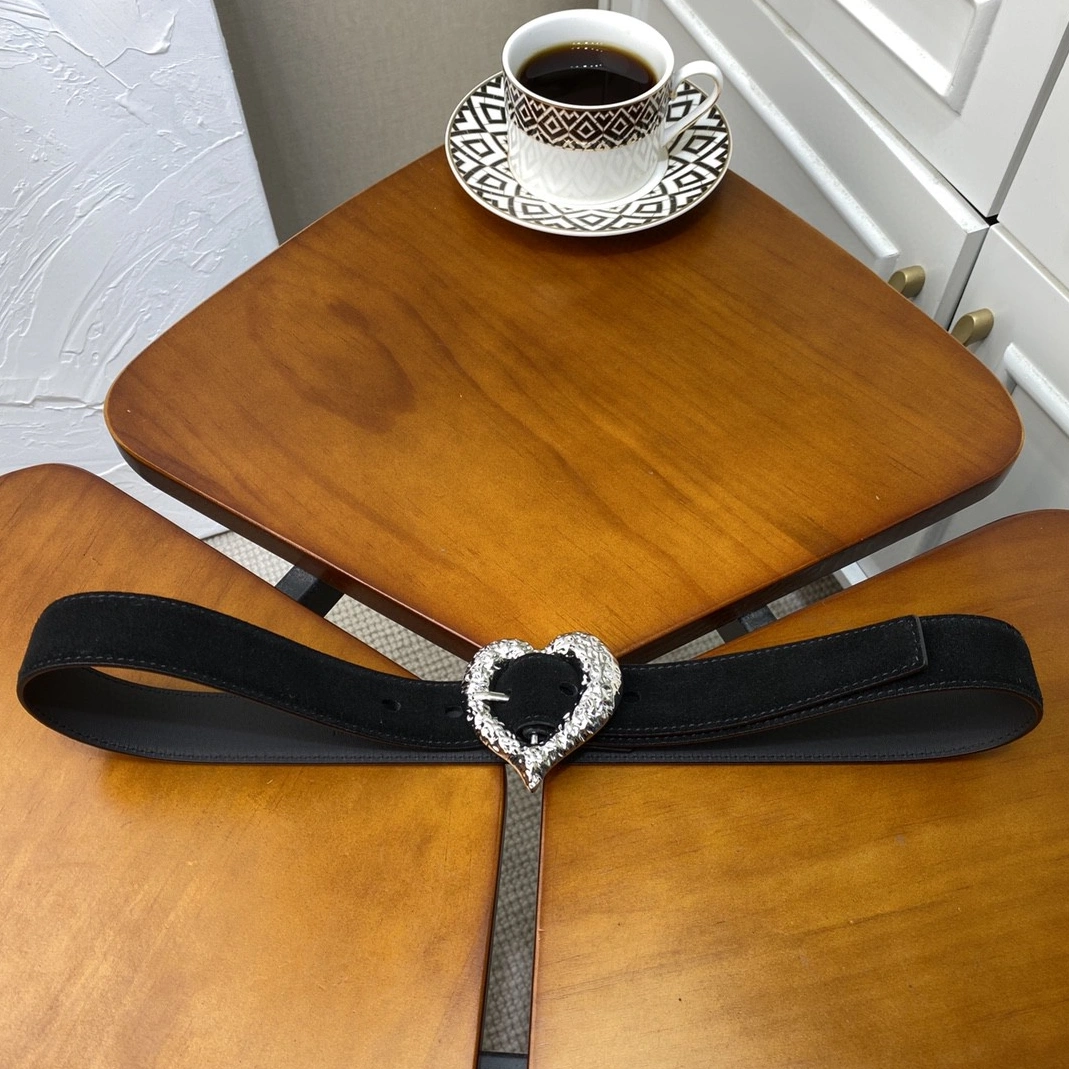 DailyWear 5554 Yves Saint Laurent AAA Belts