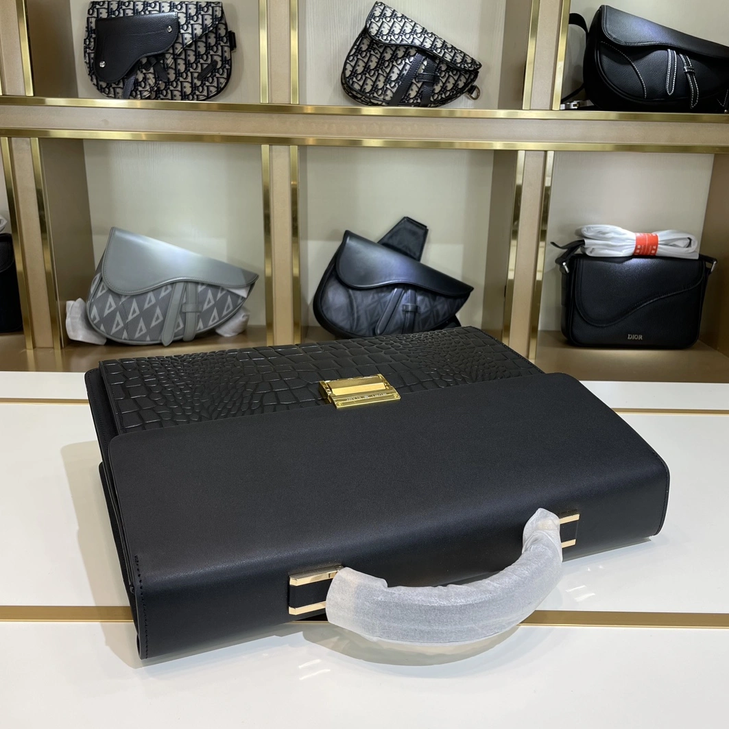 DailyWear 5577 Mont Blanc AAA Man Handbags