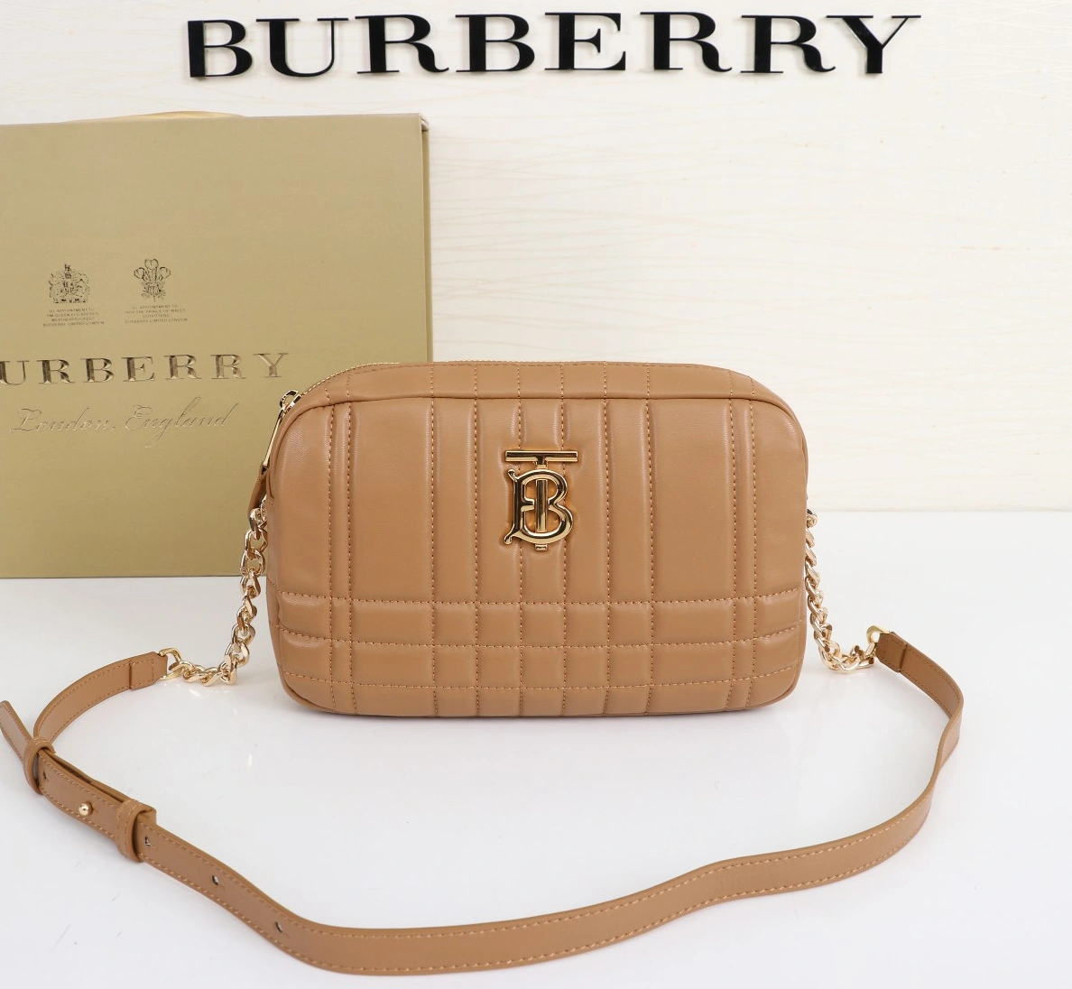 DailyWear 5595 Burberry AAA Quality Messenger Bags For Women