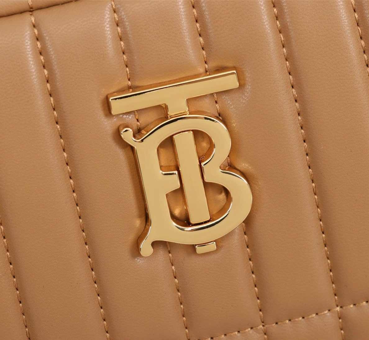 DailyWear 5595 Burberry AAA Quality Messenger Bags For Women
