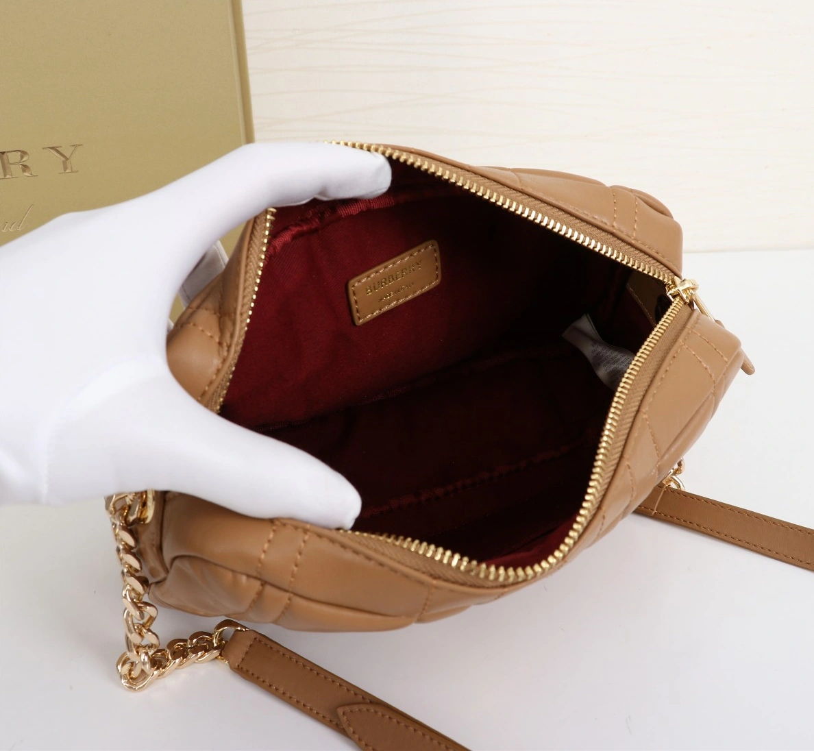 DailyWear 5595 Burberry AAA Quality Messenger Bags For Women