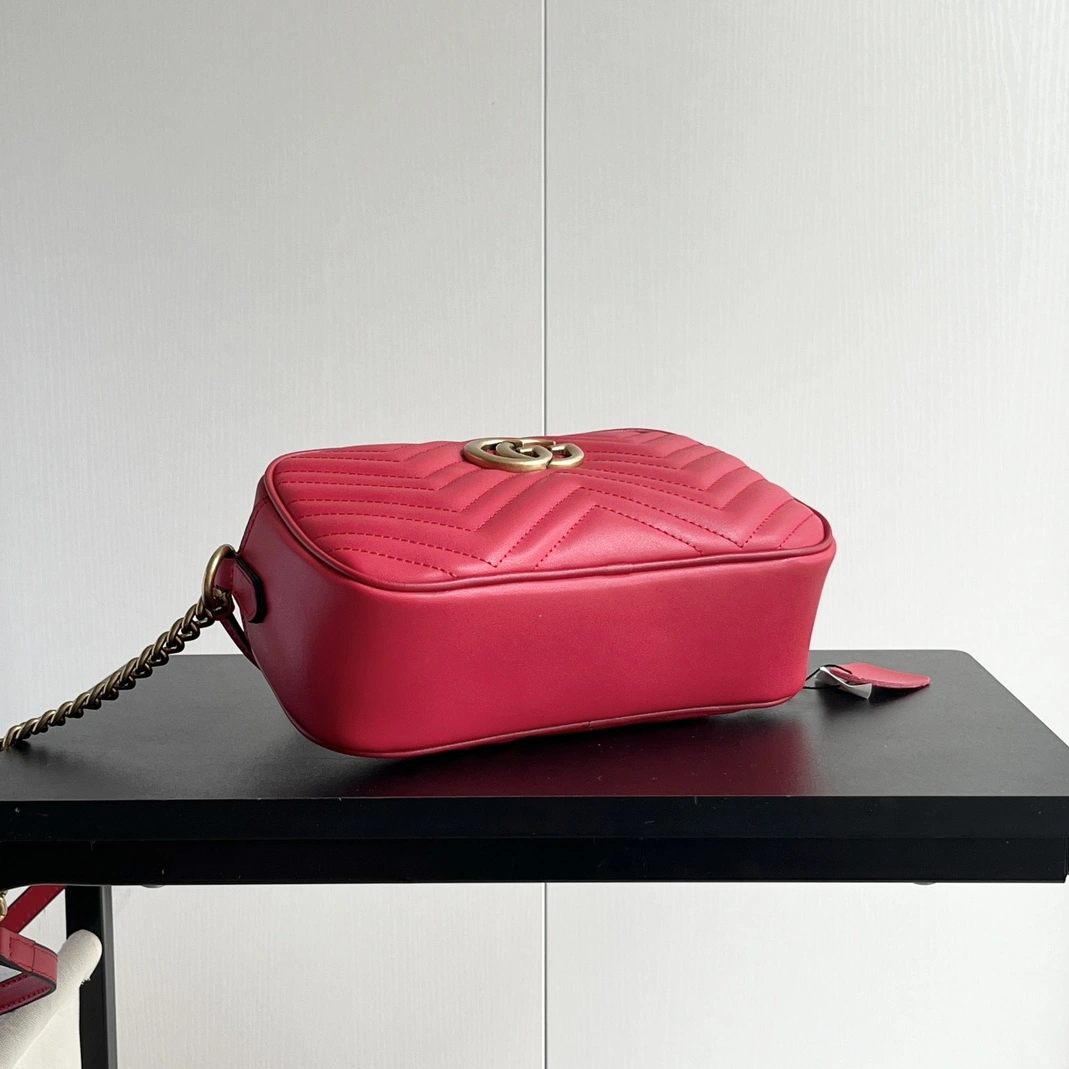 DailyWear 5928 Gucci AAA Quality Messenger Bags For Women