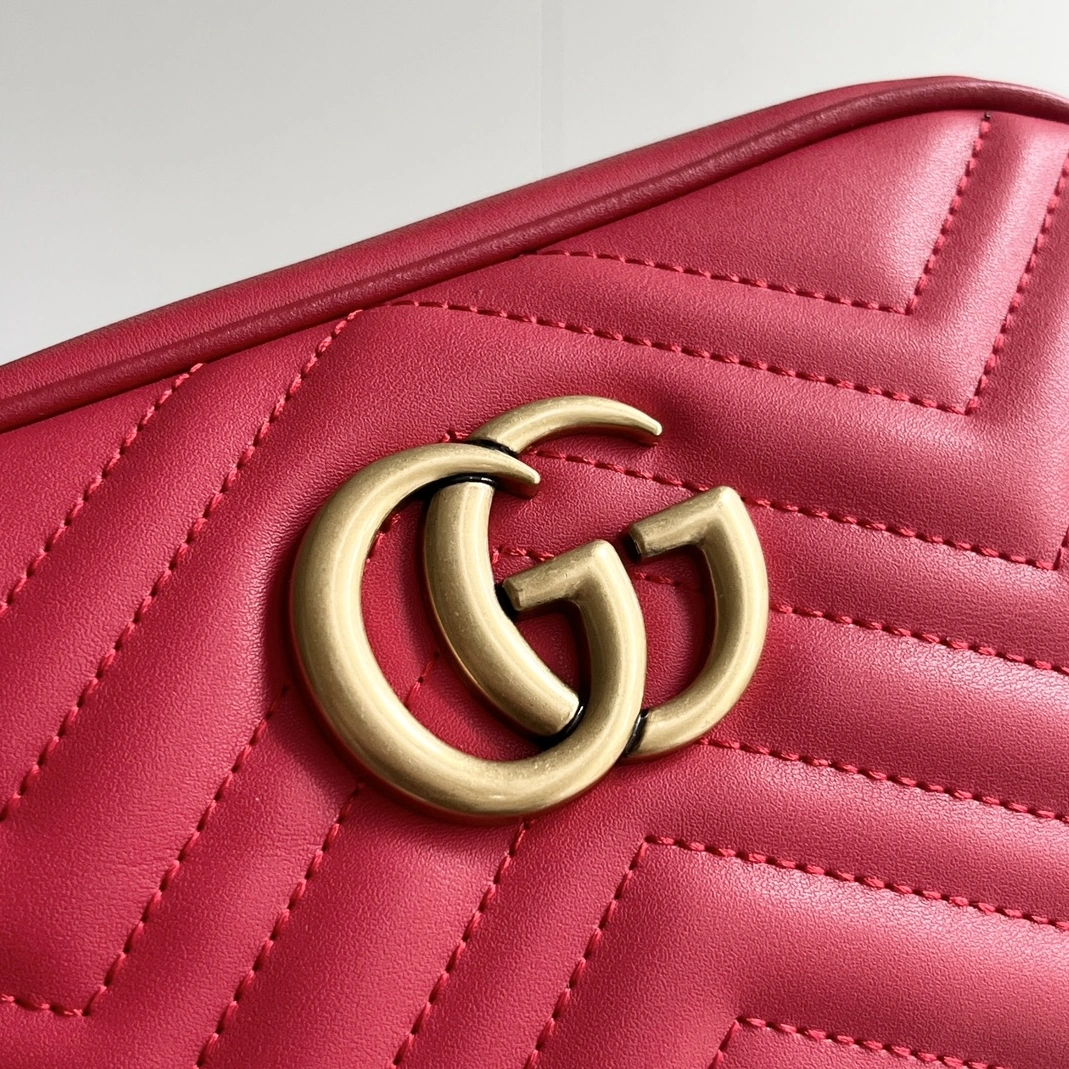 DailyWear 5928 Gucci AAA Quality Messenger Bags For Women