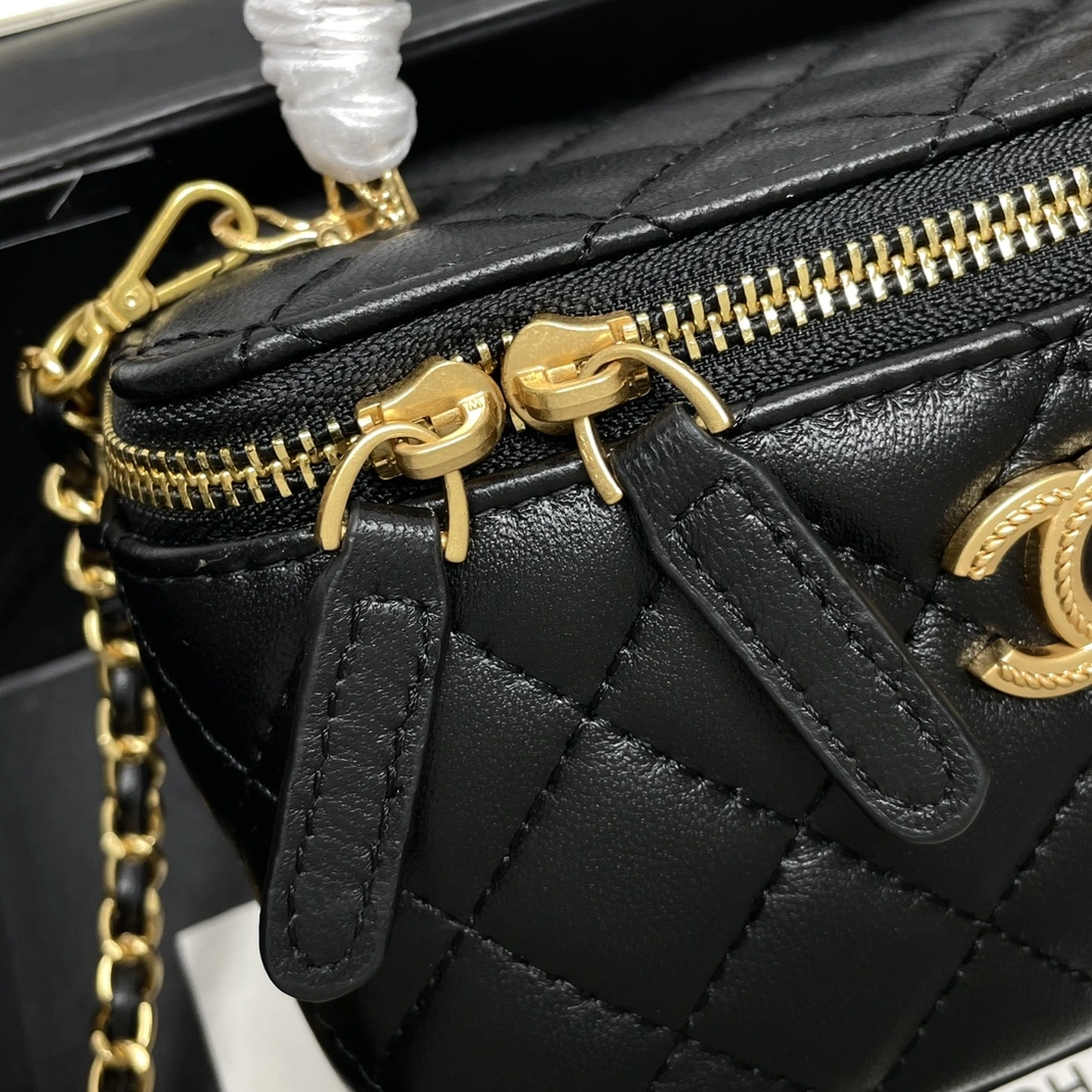 DailyWear 6107 Chanel AAA Quality Messenger Bags For Women