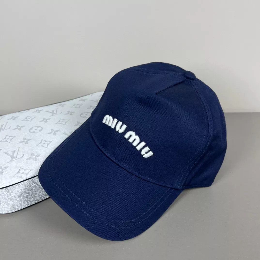 DailyWear 6864 MIU MIU Caps