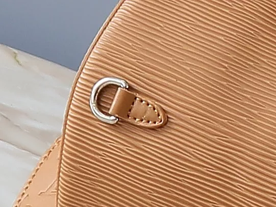 DailyWear 6949 Louis Vuitton AAA Quality Messenger Bags For Unisex