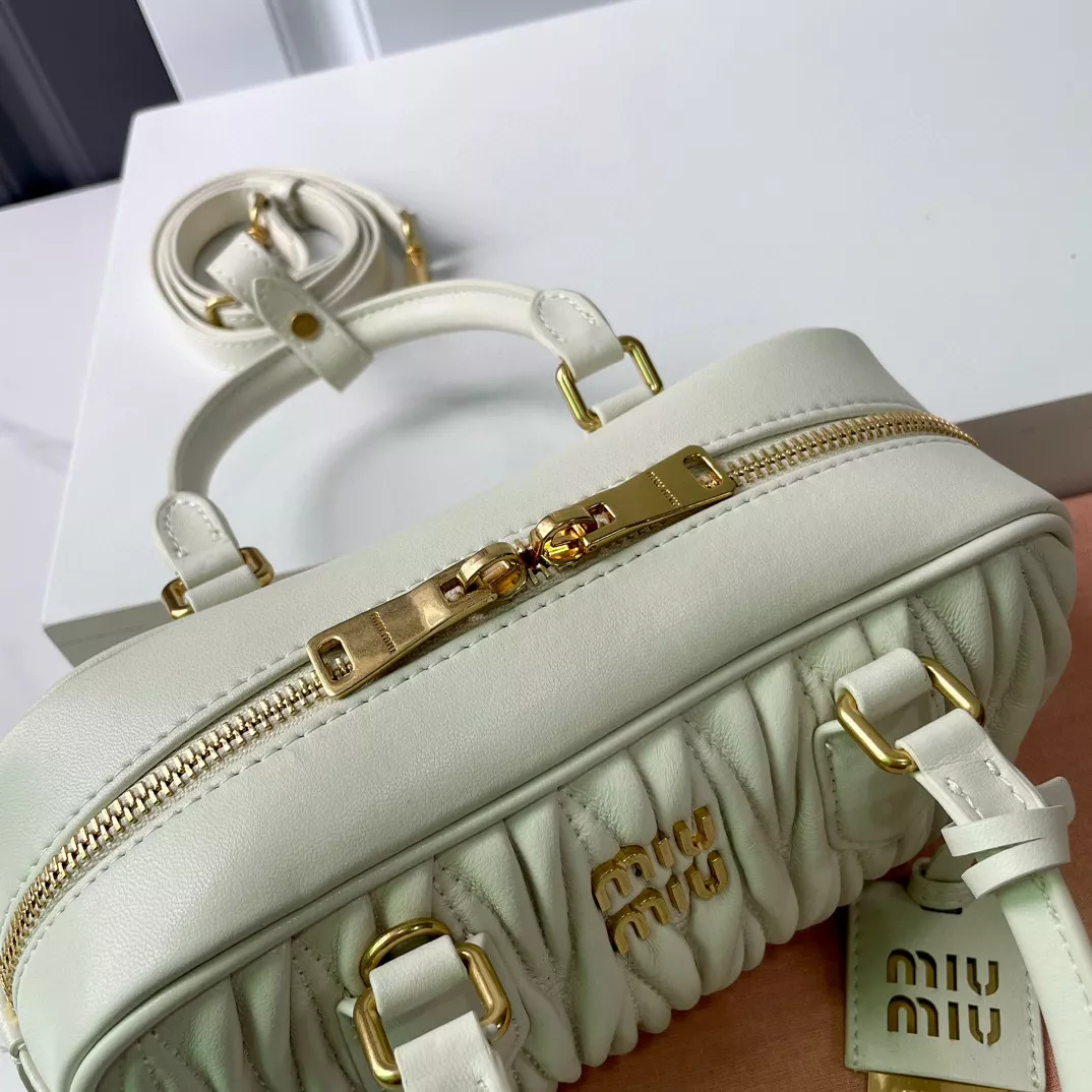 DailyWear 6975 MIU MIU AAA Quality Handbags For Women