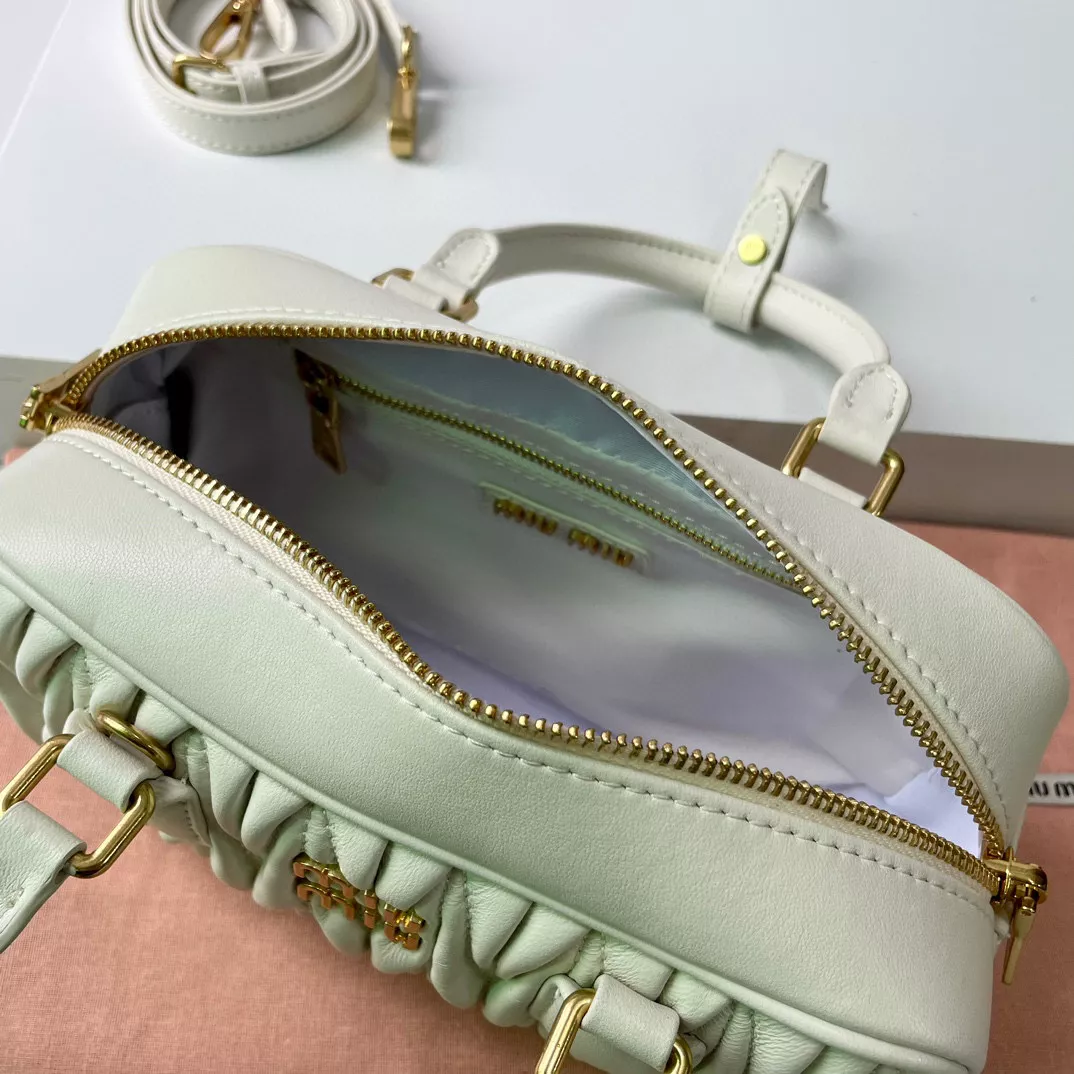 DailyWear 6975 MIU MIU AAA Quality Handbags For Women