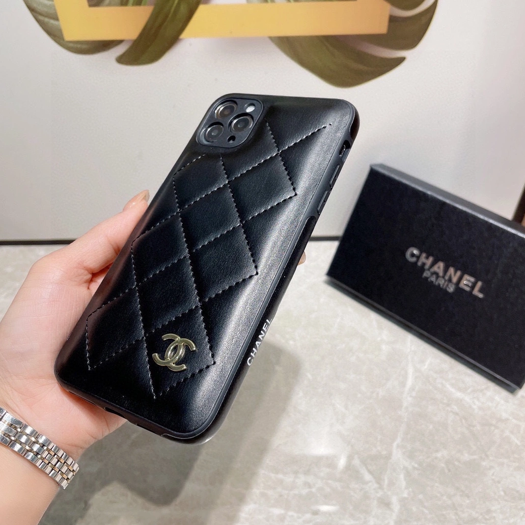 DailyWear 717 Chanel iPhone Case
