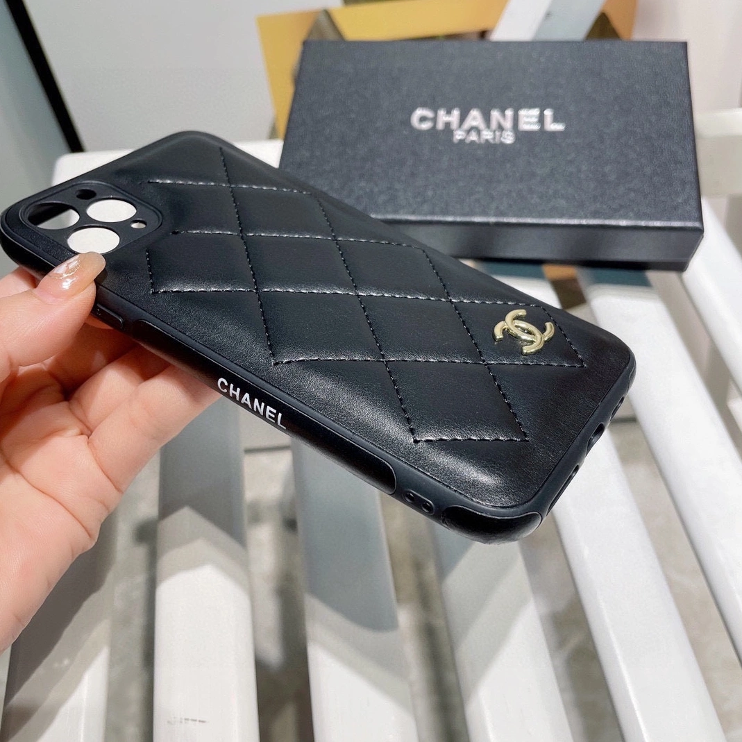 DailyWear 717 Chanel iPhone Case