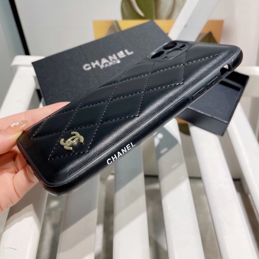DailyWear 717 Chanel iPhone Case