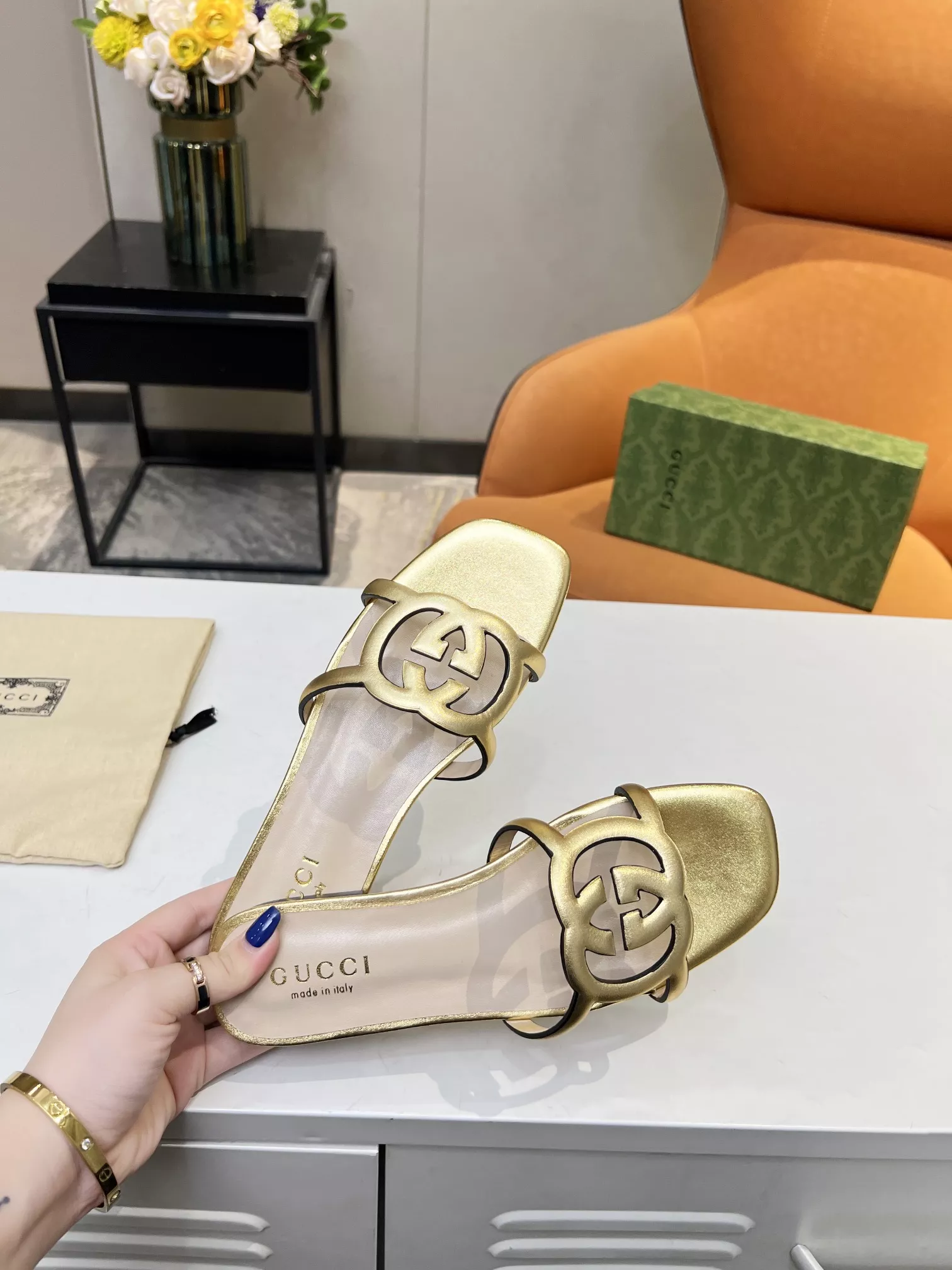 DailyWear 7220 Gucci Slippers For Women