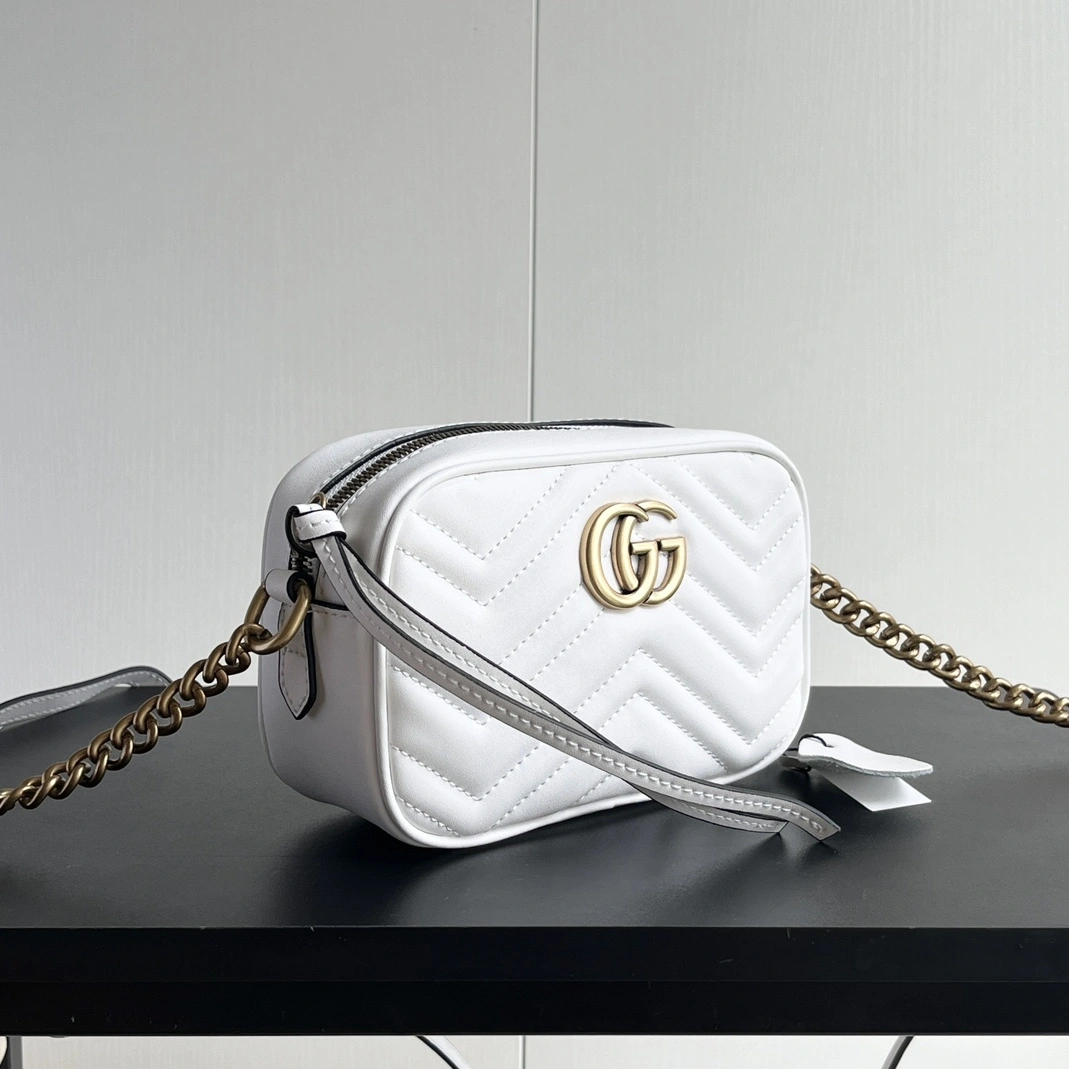 DailyWear 7244 Gucci AAA Quality Messenger Bags For Women