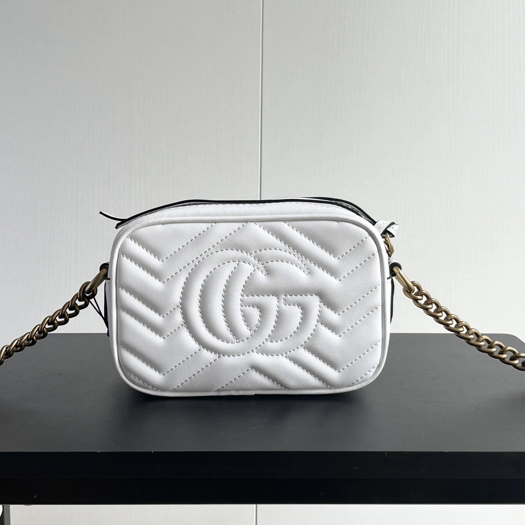 DailyWear 7244 Gucci AAA Quality Messenger Bags For Women